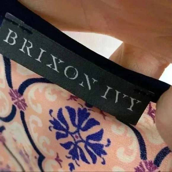 Brixton ivory top size M Multicolored geometric - Picture 6 of 8